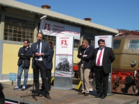 Vedi album Ferrovie Kaos al Porte Aperte di La Spezia 2015